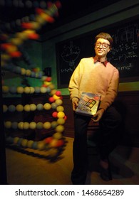 San Francisco - July 5, 2009: Wax statue of Bill Gates holding a Windows 98 on display at Madame Tussauds San Francisco.  William Henry Gates III is an American business.