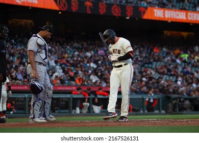 San Francisco - June 8, 2022: San Francisco Giants Darin Ruf Steps Into The Batters Box During A Game Against The Colorado Rockies At Oracle Park.