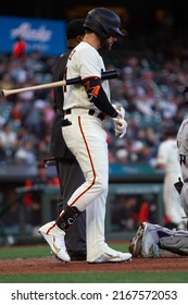 San Francisco - June 8, 2022: San Francisco Giants Luis Gonzalez Walks To The Batters Box During A Game Against The Colorado Rockies At Oracle Park.