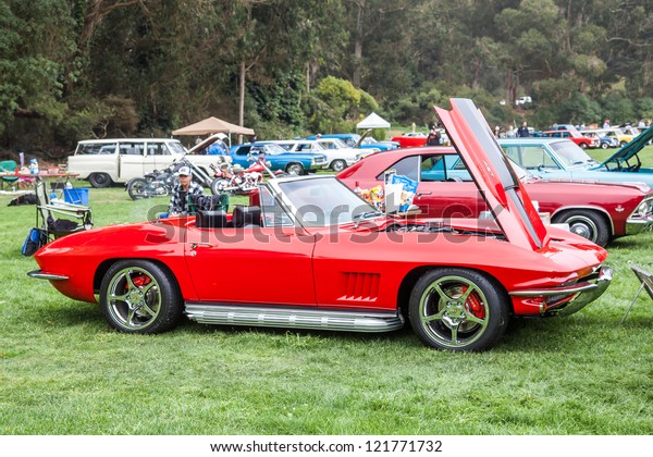 SAN FRANCISCO -\
SEPTEMBER 29: A 1967 Chevrolet Corvette Stingray is on display\
during the 2012 Jimmy\'s Old Car Picnic in Golden Gate Park in San\
Francisco on September 29,\
2012