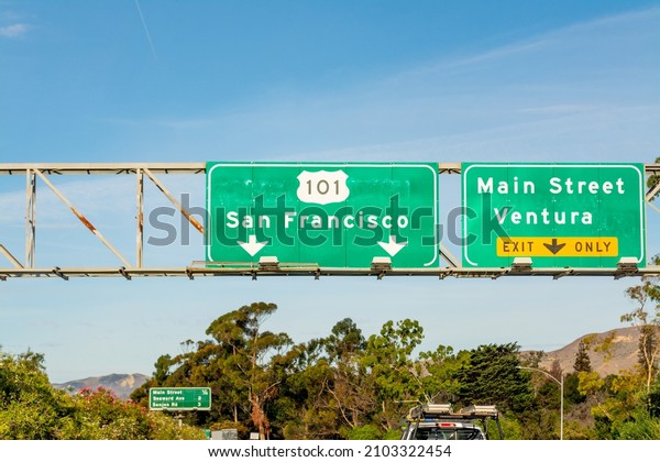 San Francisco sign on Highway 101 northbound.\
California, USA