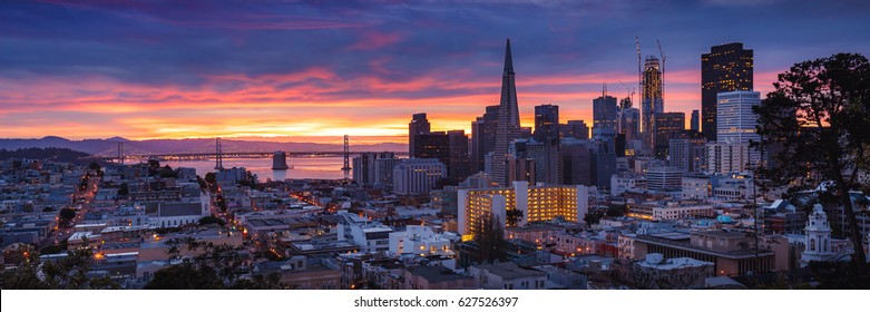 San Francisco Skyline at Sunrise, California, USA - Shutterstock ID 627526397