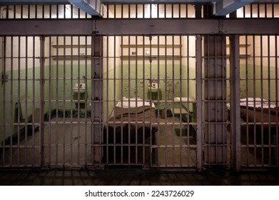78 Alcatraz Prison Sink Images, Stock Photos & Vectors | Shutterstock