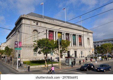 SAN FRANCISCO, USA - MAY 19 2015:Asian Art Museum Of San Francisco California.It Has One Of The Most Comprehensive Collections Of Asian Art In The World.