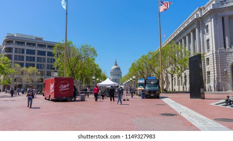 SAN FRANCISCO,CA,USA - APRIL 20, 2018 : The Beautiful Architecture Of Civic Center And UN Plaza With Blue Sky In San Francisco,CA On April 20,2018.