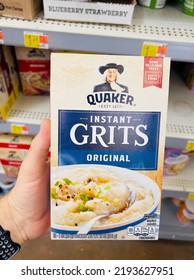 San Jose, CA - August 21, 2022: Box Of Quaker Brand Instant Grits Original Flavor. 