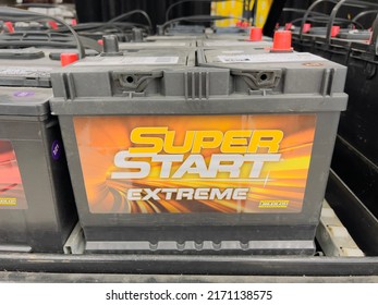 who makes super start extreme battery