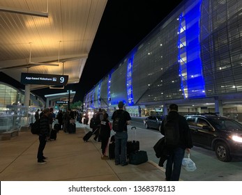 San Jose, California - April 11, 2019. The San Jose International Airport Pick-up Area For App Based Ride-shares Like Uber And Lyft. 