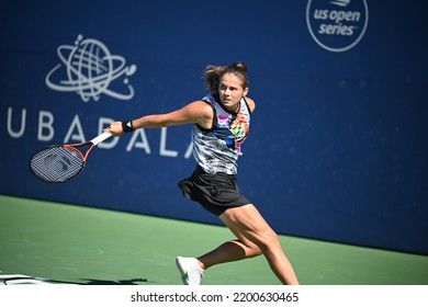 SAN JOSE, CAU.S.A. – AUGUST 7, 2022:  Daria Kasatkina (RUS) Competes In The Finals At The Mubadala Silicon Valley Classic.