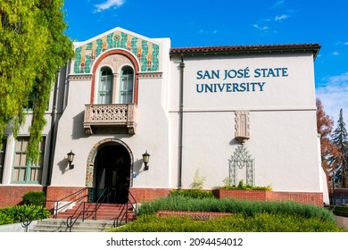 San Jose State University Sign At The Entrance To SJSU Campus - San Jose, California, USA - 2021