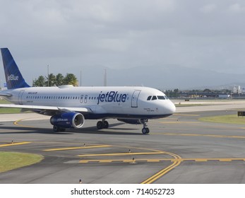 SAN JUAN, PUERTO RICO—MARCH 2017: A JetBlue Airlines Plane Gets Ready To Takeoff From The Luis Muñoz Marín International Airport In Puerto Rico.