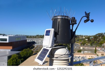 San Marcos, CA / USA - December 7, 2018: Davis Weather Station On Top Of A Building At Palomar College                              