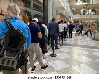 San Mateo, CA  USA - September 20, 2019: Consumers Line Up At The Apple Store In San Mateo, California On The First Day Of Sale For The New IPhone 11.