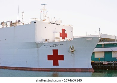 SAN PEDRO/CALIFORNIA - APRIL 4, 2020: USNS 