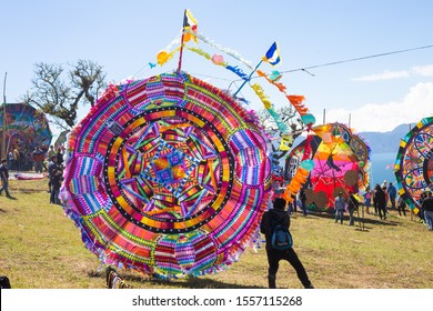 San Andrés Semetabaj, Sololá Department/Guatemala - November 9, 2019: A Group Gets Ready To Fly A Kite At The San Andrés Kite Festival. The Designs On The Kites Are Made From Colorful Tissue Paper.