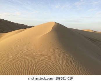 Sand dunes hillside with a clearly sky, Varzaneh Sand Dune Desert, Esfahan, Isfahan, Iran