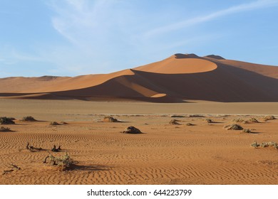 Sand Dunes, Sossusvlei, Namibia