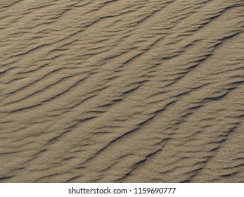 Sand texture, diagonal. 