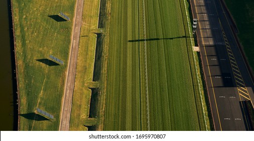 Sandown Racecourse Shot From A R44 Helicopter