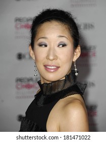 Sandra Oh At 33rd Annual People's Choice Awards - ARRIVALS, The Shrine Auditorium, Los Angeles, CA, January 09, 2007