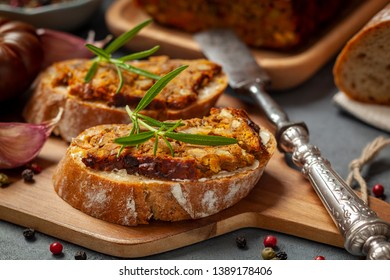 Sandwiches With Green Lentil Pate