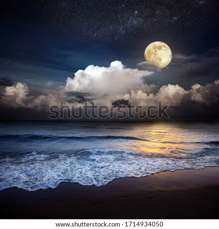 Similar – Foto Bild Seascape | Abendstimmung am Meer in Pastell