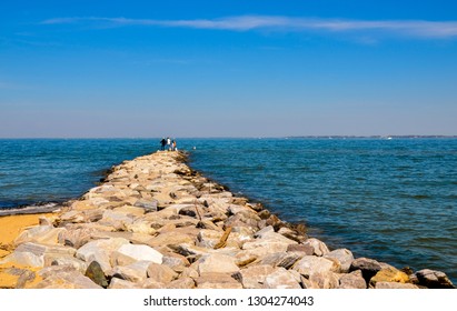 Sandy Point State Park , USA