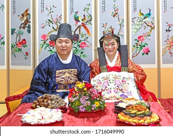 7,199 Korean wedding dress Images, Stock Photos & Vectors | Shutterstock