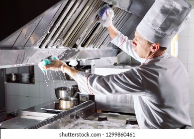 2,827 Restaurant kitchen hood Images, Stock Photos & Vectors | Shutterstock