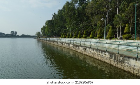 Sankey Tank, Bangalore, Karnataka, India - February 13 2022 : Beautiful Natural Scenery Of Sankey Tank Lake Park Bangalore. Tourist Places In Karnataka India.