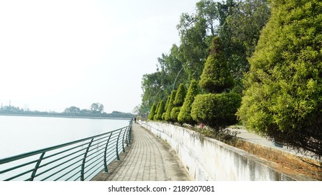 Sankey Tank, Bangalore, Karnataka, India - February 13 2022 : Beautiful Natural Scenery Of Sankey Tank Lake Park Bangalore. Tourist Places In Karnataka India.