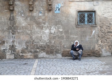 Sanliurfa, Turkey. 2021. Harrani District. It Is Winter In Urfa. Everyday Life And People.   