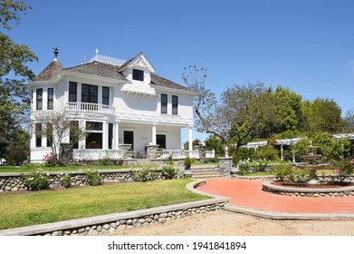 SANTA ANA, CA - APRIL 14, 2017: H. Clay Kellogg House At The Heritage Museum Of Orange County. The Museum Is Dedicated To Preserving, Promoting And Restoring The Heritage Of Orange County