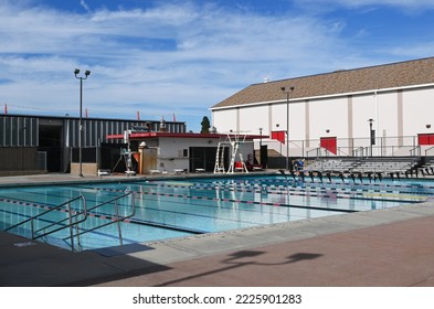 SANTA ANA, CALIFORNIA - 11 NOV 2022: Swimming Pool On The Campus Of Santa Ana College.