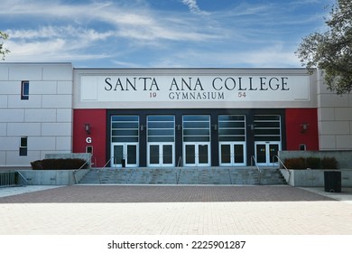 SANTA ANA, CALIFORNIA - 11 NOV 2022: The Gymnasiumon, Cook Gym, The Campus Of Santa Ana College