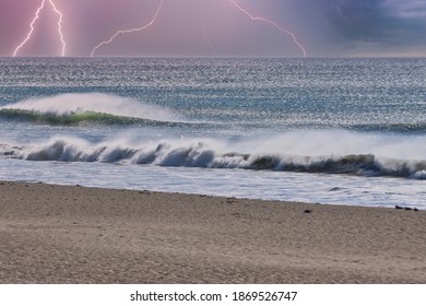 Santa Ana Winds Blow At Oxnard Shores California