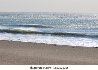 Santa Ana Winds Blow At Oxnard Shores California