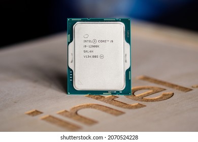 SANTA CLARA, Calif. November 7, 2021:  Intel Core I9-12900K Gaming PC Processor And Intel Logo