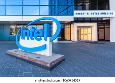 Santa Clara, California, USA - March 29, 2018: Intel Sign At Entrance Of The Intel Museum In Silicon Valley. Intel Is An American Multinational Corporation And Technology Company.  