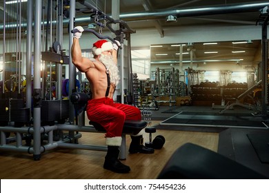 Immagini Babbo Natale In Palestra.Santa Claus Fitness Immagini Foto Stock E Grafica Vettoriale Shutterstock