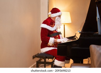 Santa Claus Playing The Piano