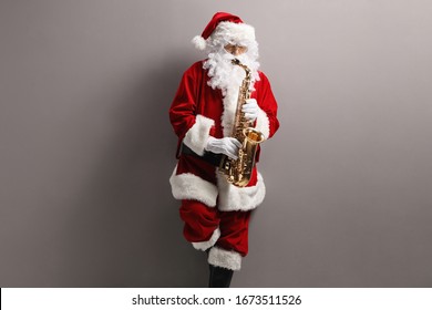 Immagini Babbo Natale Sportivo.Babbo Natale Sportivo Immagini Foto Stock E Grafica Vettoriale Shutterstock