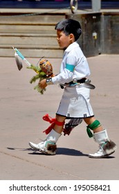 SANTA FE NEW MEXICO USA APRIL 21: Unidentified Navajo Indian Child On April 21 2014 In Santa Fe New Mexico USA. The Largest U.S. Indian Tribe, The Navajo Nation An About 106,800  Live In New Mexico. 