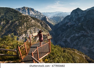 Santa Catalina´s Lookout Point, In Peaks Of Europe.