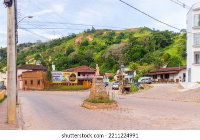 Santa Maria De Itabira - Minas Gerais - Brasil - MAR 02 2022: Entrance To The City Via Casemiro Andrade Street