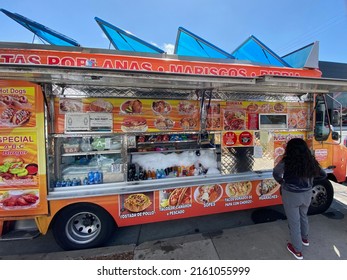 Santa Monica, CA - April 16 2022: A Mexican Taco Truck Selling Streetfood On Santa Monica Blvd