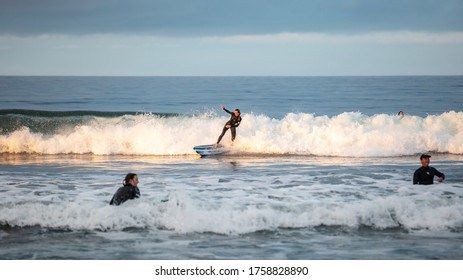 Santa Monica, CA /USA 06-12-2019 Surf Lesson For Beginners.