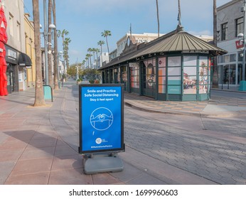 Santa Monica, California-3/26/20: Empty Santa Monica Promenade 