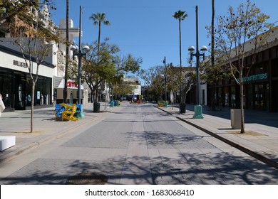 Santa Monica, CA/USA - March 21, 2020: The Busy Third Street Promenade Open Air Shopping Mall Is Deserted During Coronavirus Quarantine