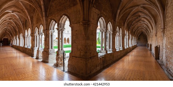 Santarem, Portugal. September 10, 2015: Cloister Corridors Of The Sao Francisco Convent. 13th Century Mendicant Gothic Architecture. Franciscan Religious Order.